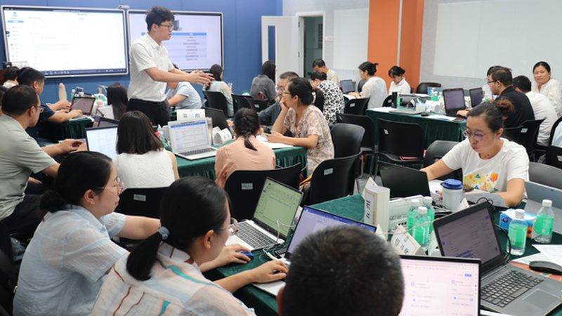 成人教育学历证，国家认可度揭秘